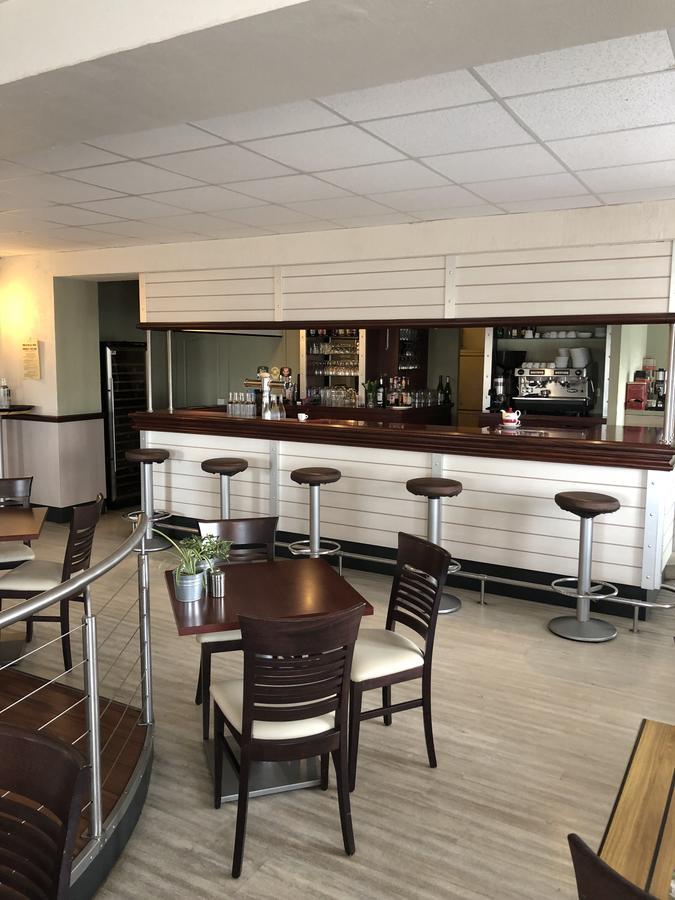 Hotel Du Port L'Aiguillon-sur-Mer Bagian luar foto
